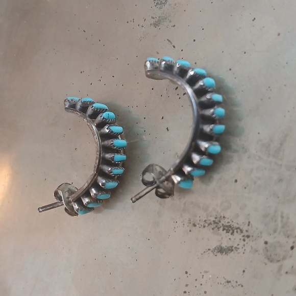 Zuni Jewelry - Zuni Sterling Turquoise 1/2 Hoop Earrings